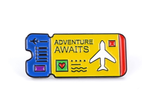 Pin Flugticket | Boarding Pass "Adventure awaits"